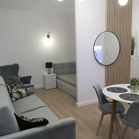 Hotel Garnizon Studio *